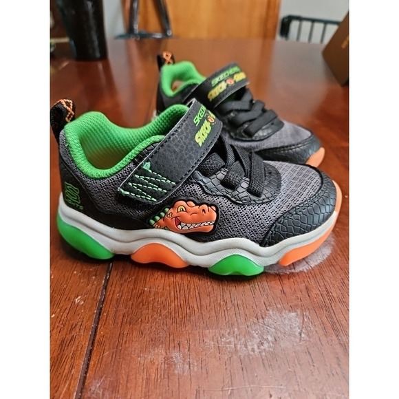 Skechers Other - Skechers Skech-o-Saurus Light Up Toddler Size 8 Shoes Dino Dinosaur T-Rex